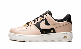 Sleek Fit Air Force 1 Low PRM "Particle Beige / Gold Dubrae"