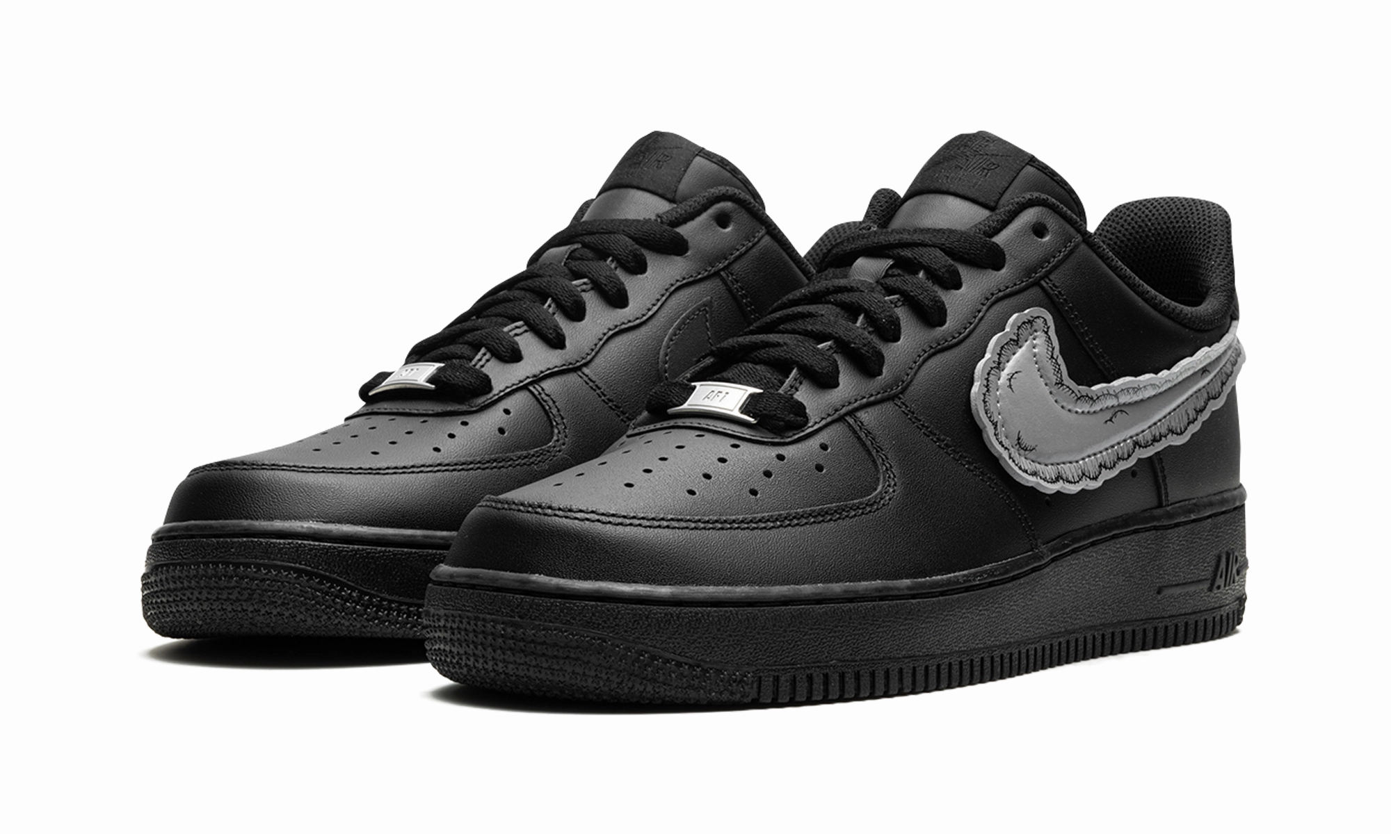 Air Force 1 Low "KAWS x Sky High Farms - Black" Padded Touch