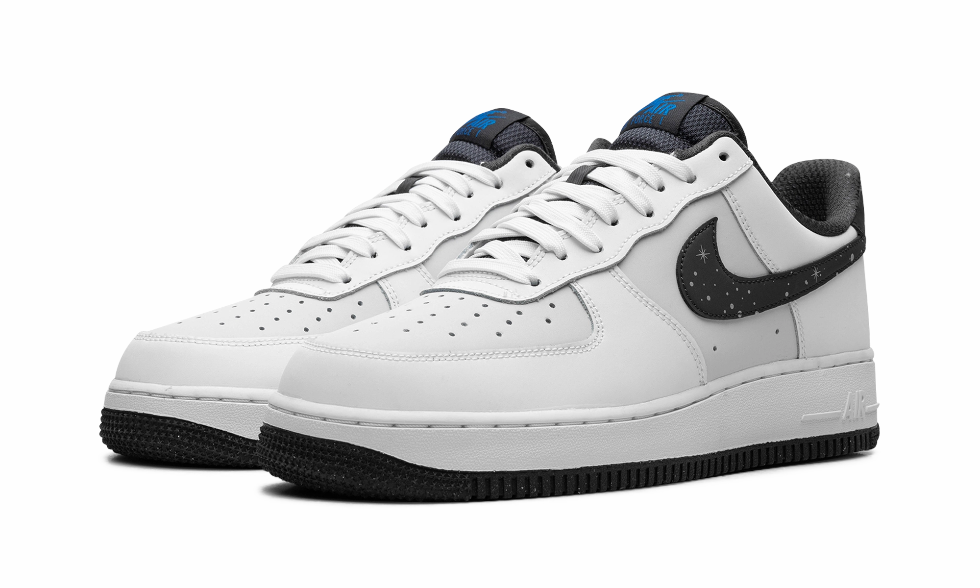 Feet Support Air Force 1 Low "Night Sky"