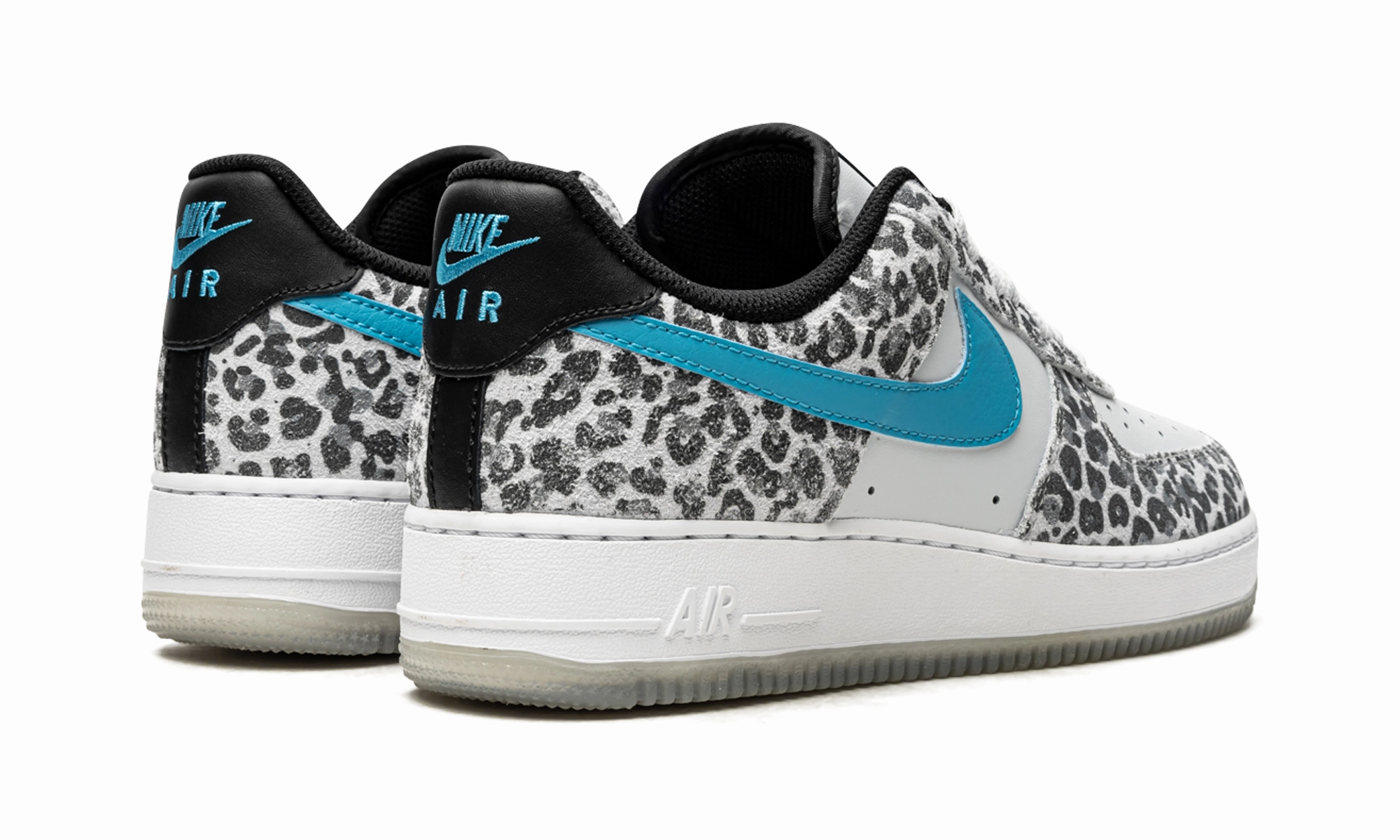Air Force 1 Low "Snow Leopard" Smart Casual synthetic material