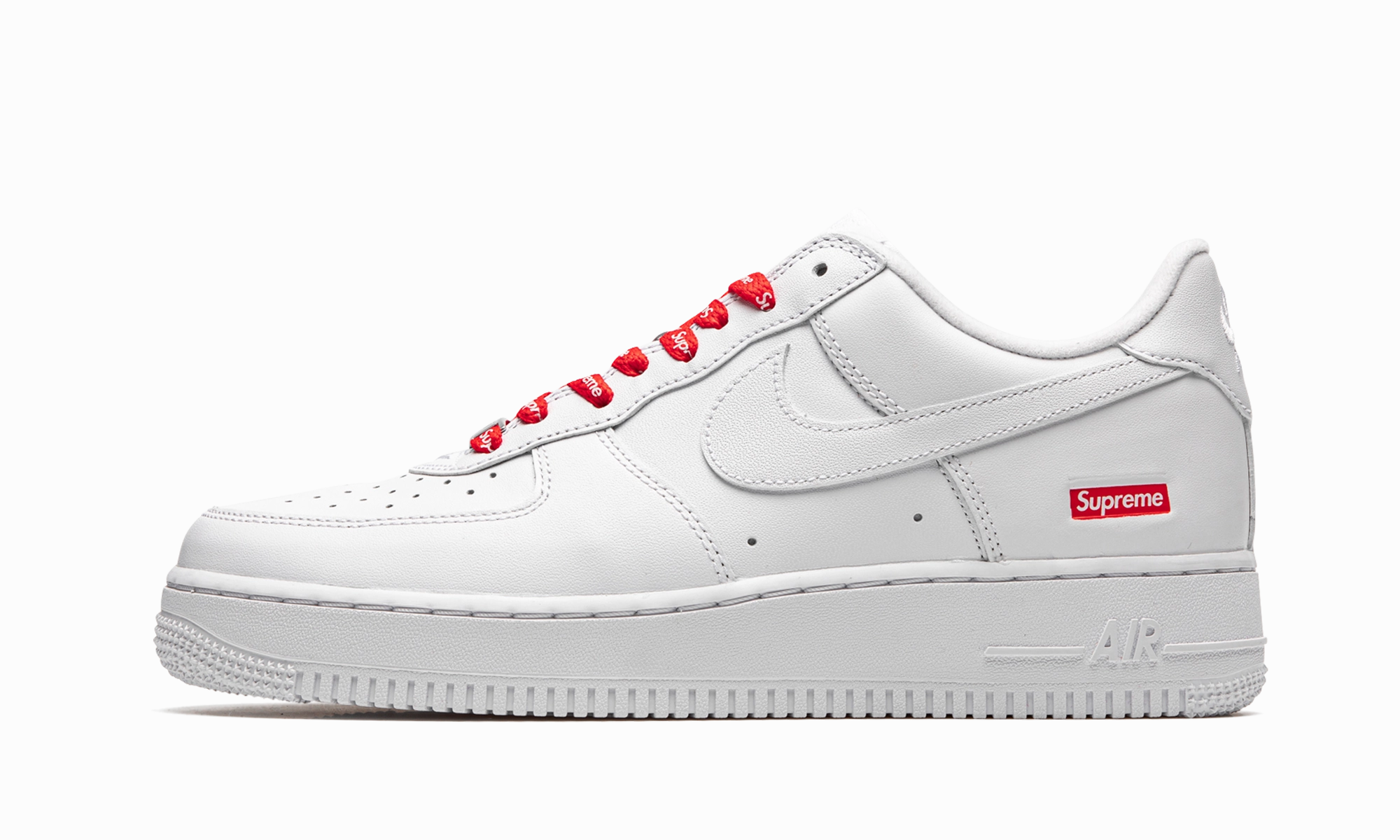 Classic Finish Air Force 1 Low "Supreme - Mini Box Logo White"