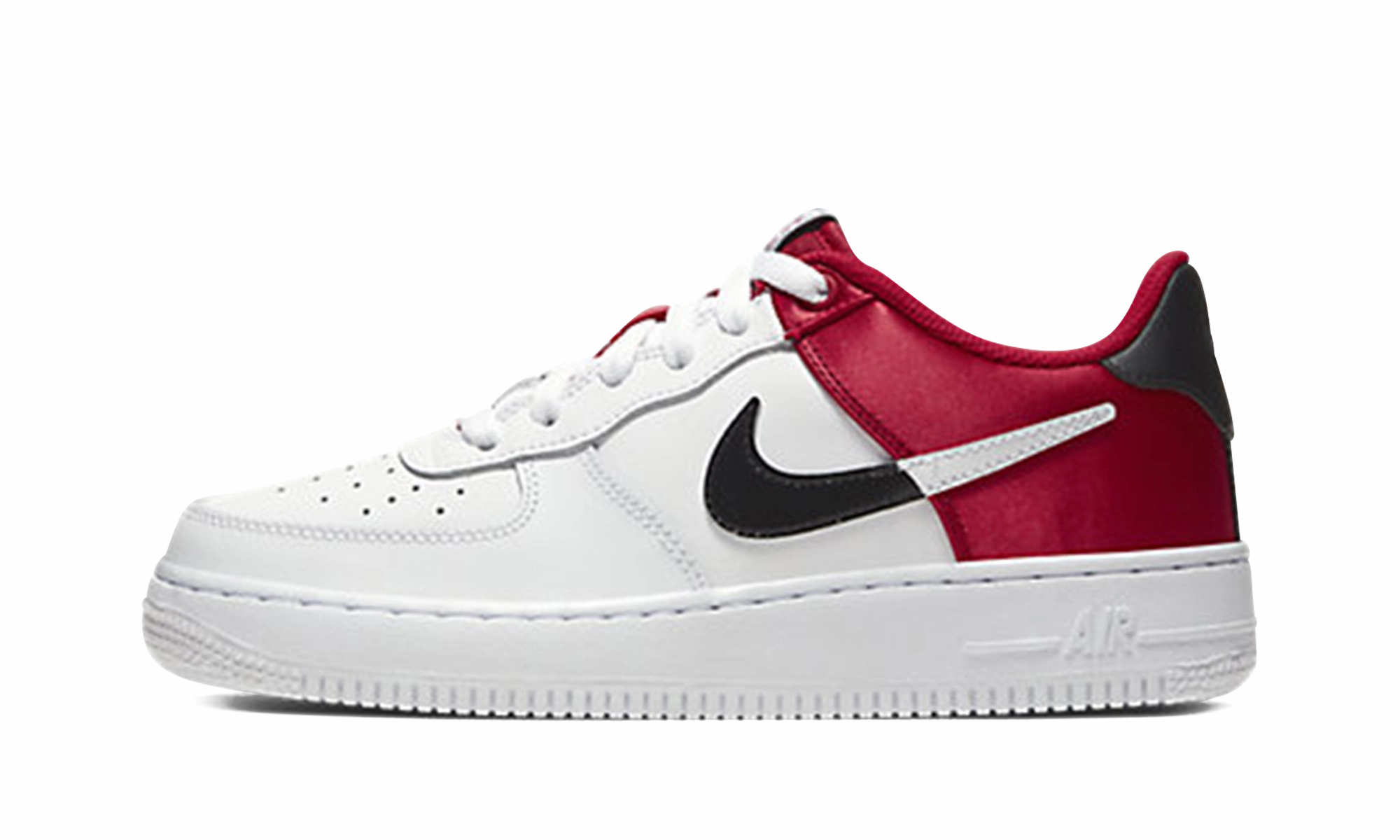 Air Force 1 LV8 1 (GS) "NBA" padded insole