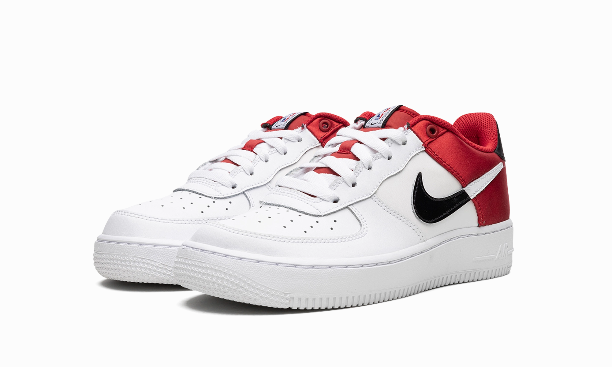 Air Force 1 LV8 1 (GS) "NBA" Move Free Family Out