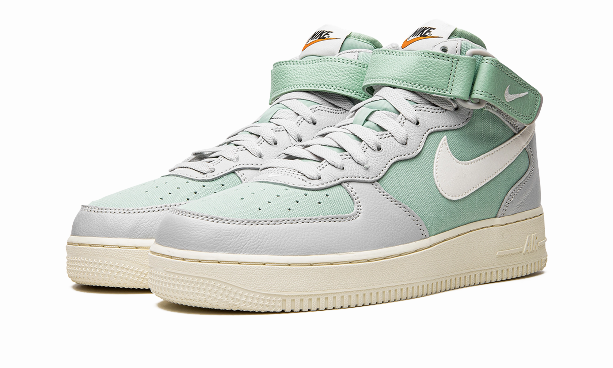 Air Force 1 Mid '07 LX "Grey Fog Enamel Green" Trail Step SoftSole