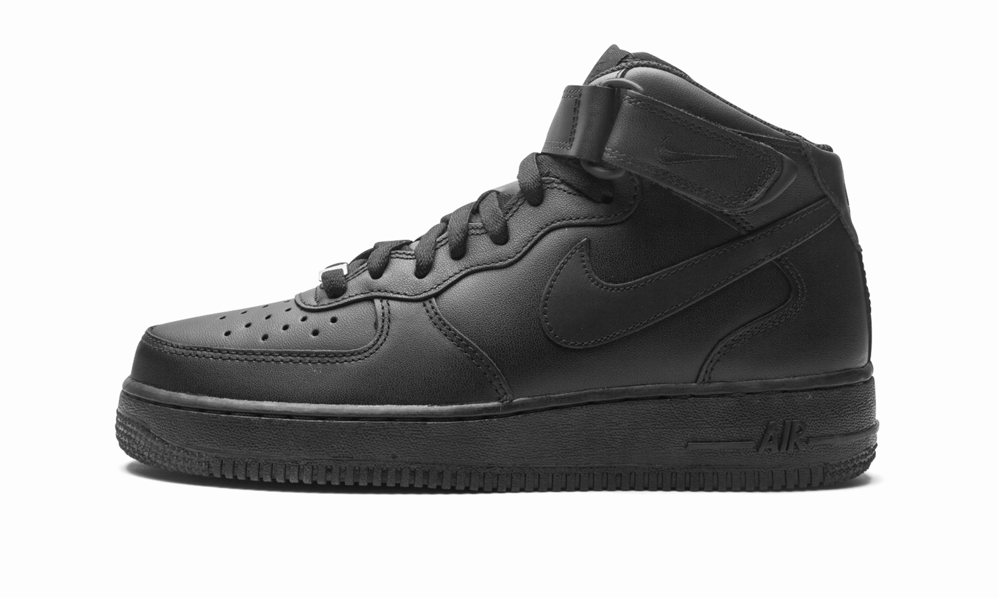 Chic Form Air Force 1 Mid '07 "2021 Release Triple Black"
