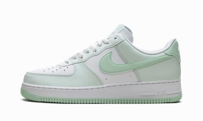 Look Walk Low Top Style AIR FORCE 1 "Mint Foam"