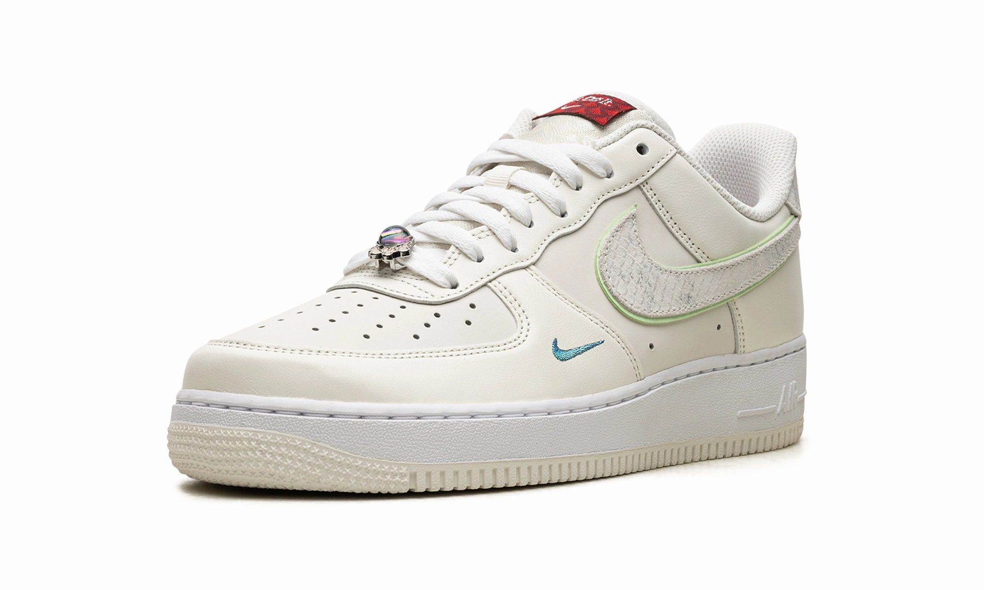 Air Force 1 "Year of the Dragon" Commute Look Comfortable Padding