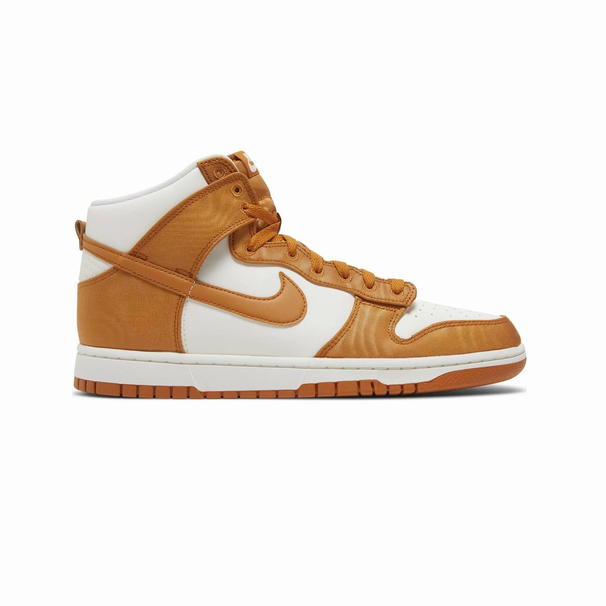 Style Flow Nike Dunk High 'Monarch Canvas'