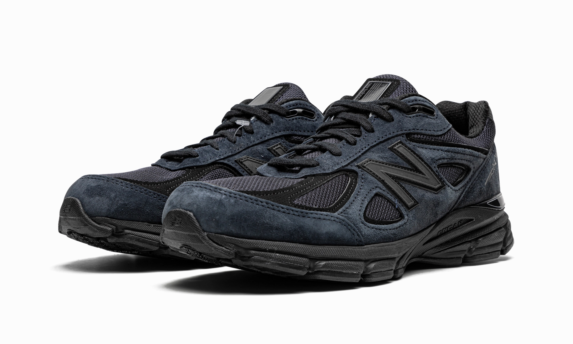 990v4 "JJJJound" Streamlined