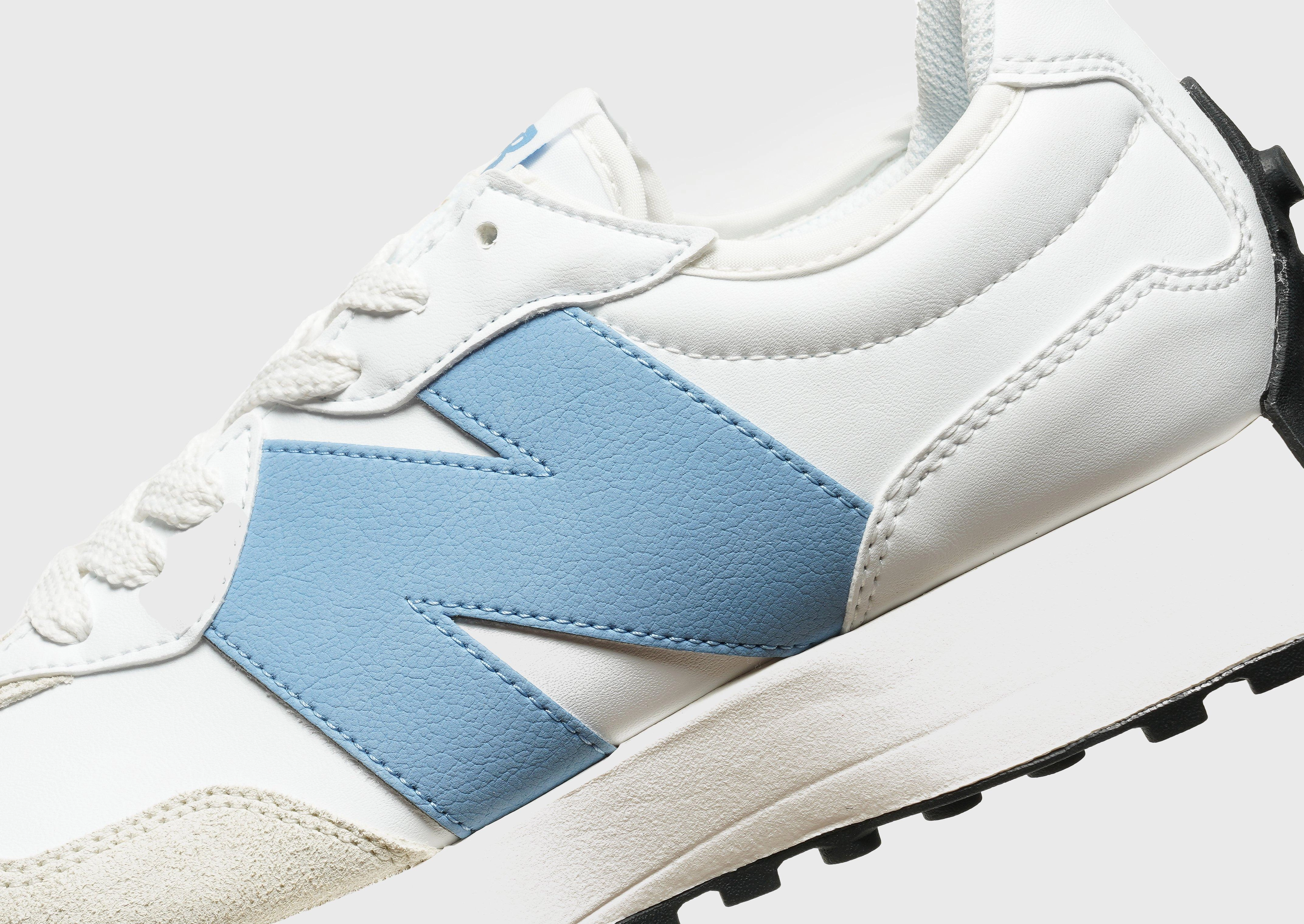 indoor - wear shoes 327