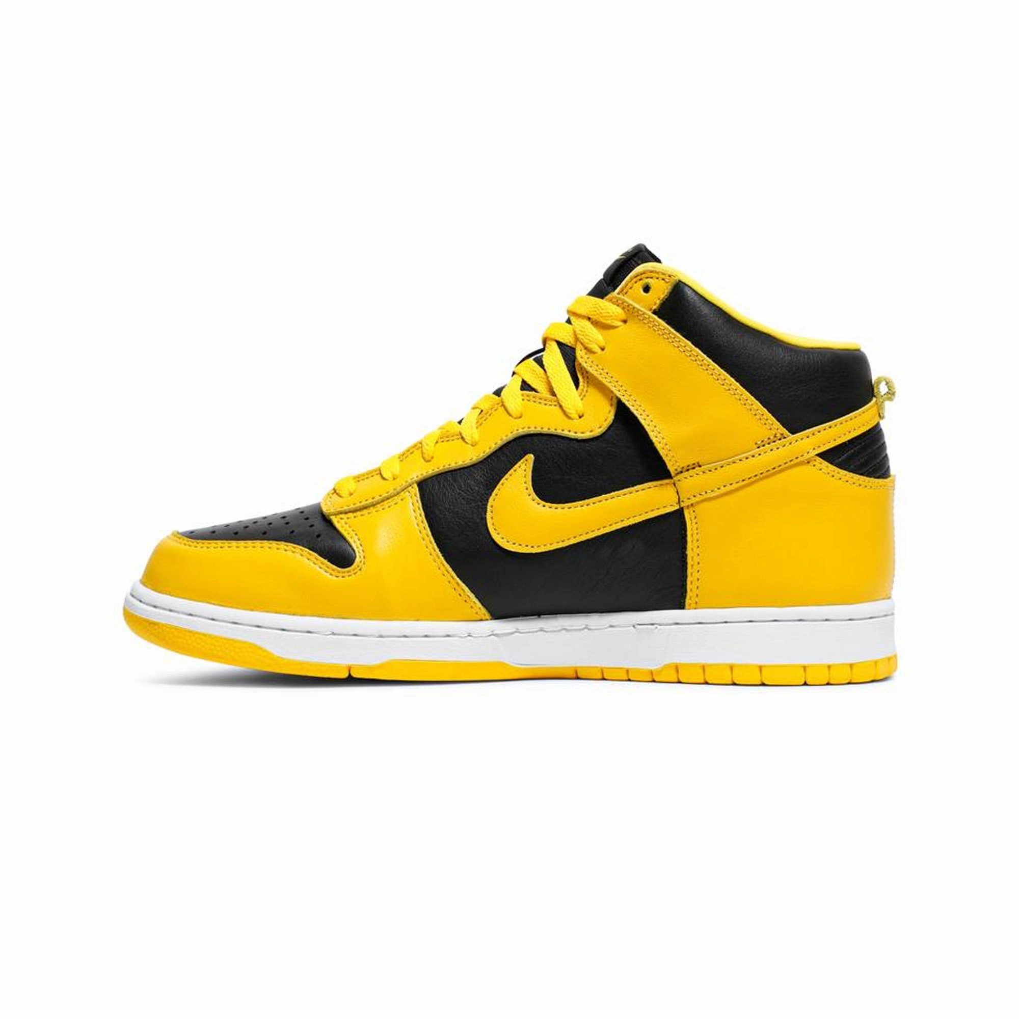 Nike Dunk High Up 'Varsity Maize' W (2021) Quick Dry Lining warm weather