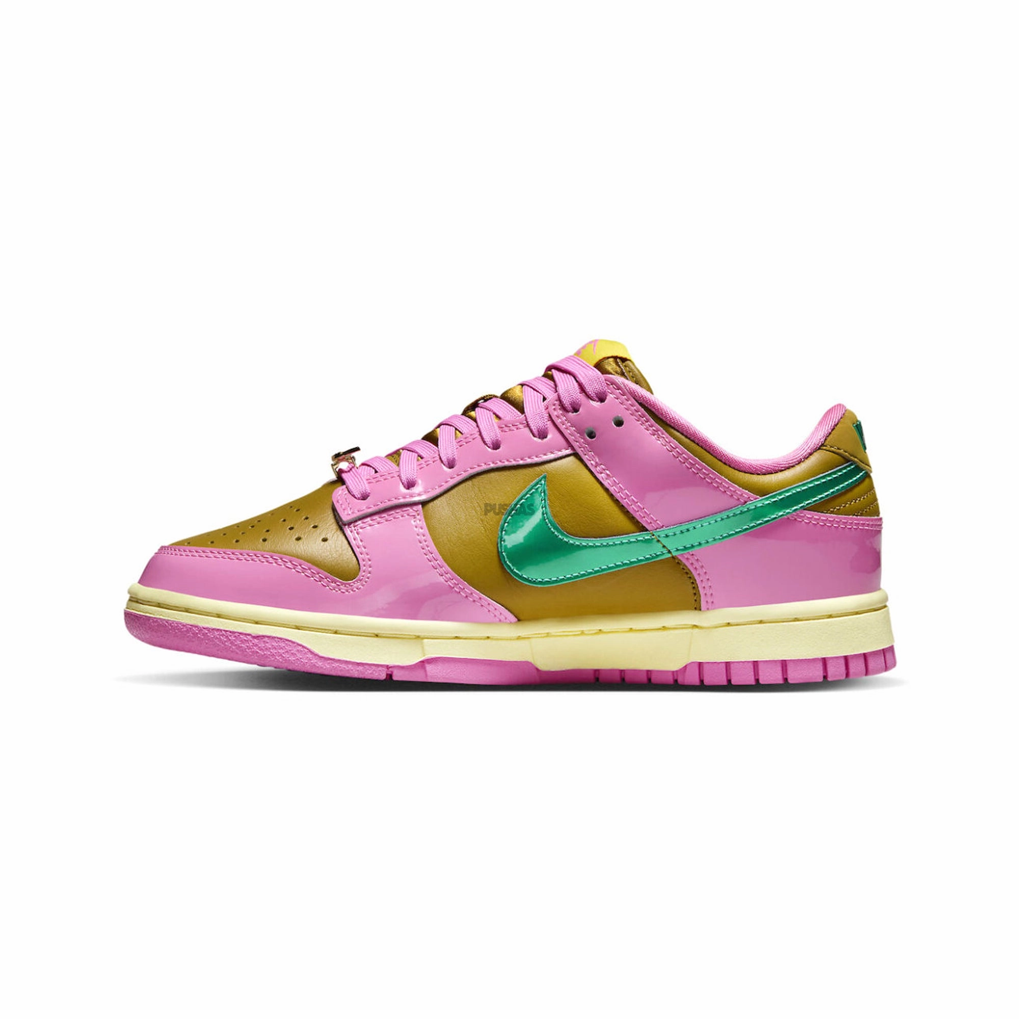 Train Hike Nike Dunk Low QS 'Parris Goebel' Women's (2023)