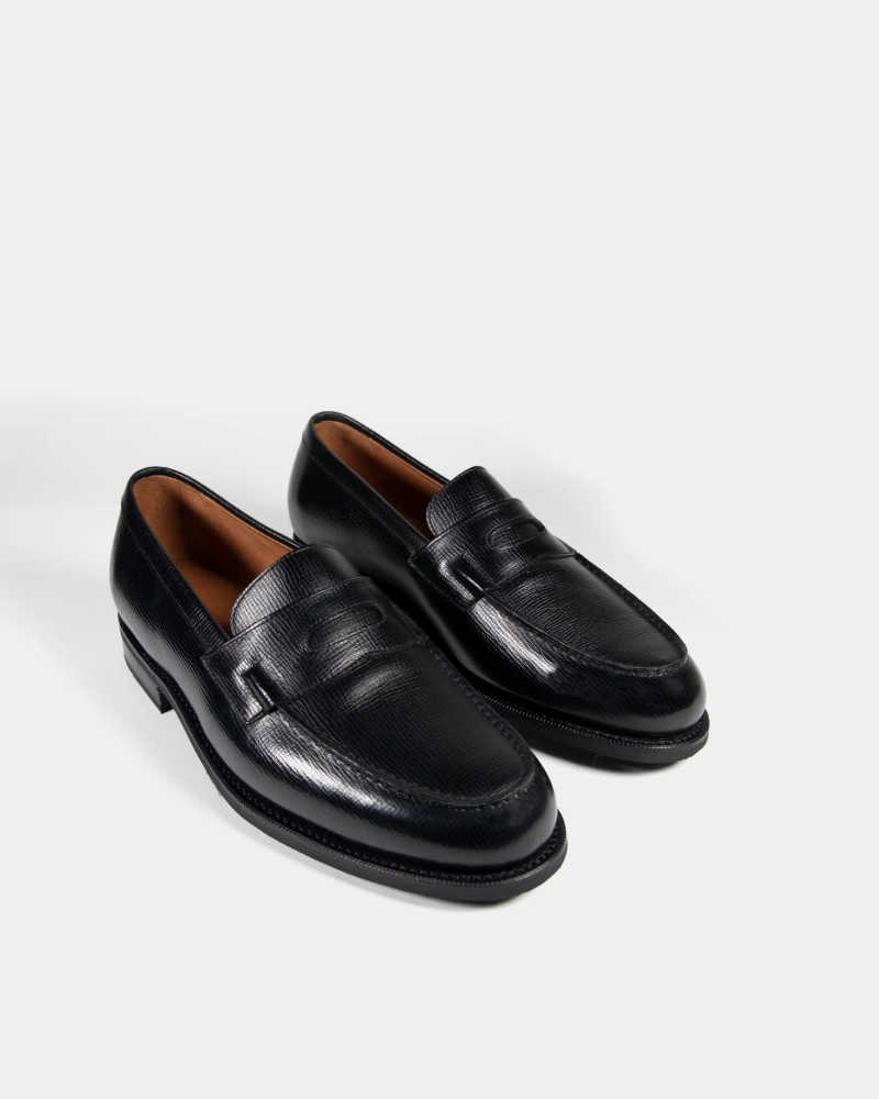 Black Alcazar Loafer Beach Path