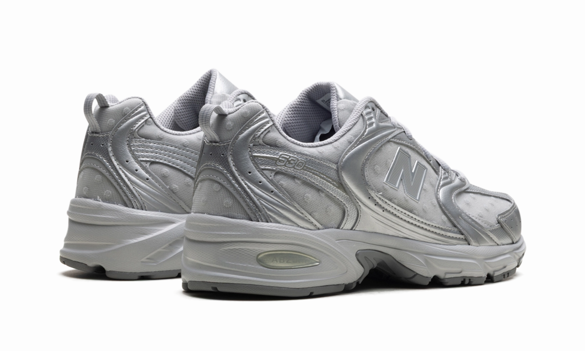 530 "Silver Metallic Raincloud Polka Dots" indoor activity High Energy Return Midsole