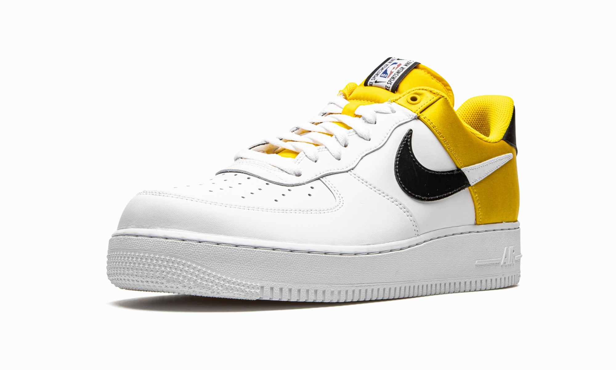 Dynamic Grip Drive Ready Air Force 1 '07 LV8 1 "Amarillo Satin"