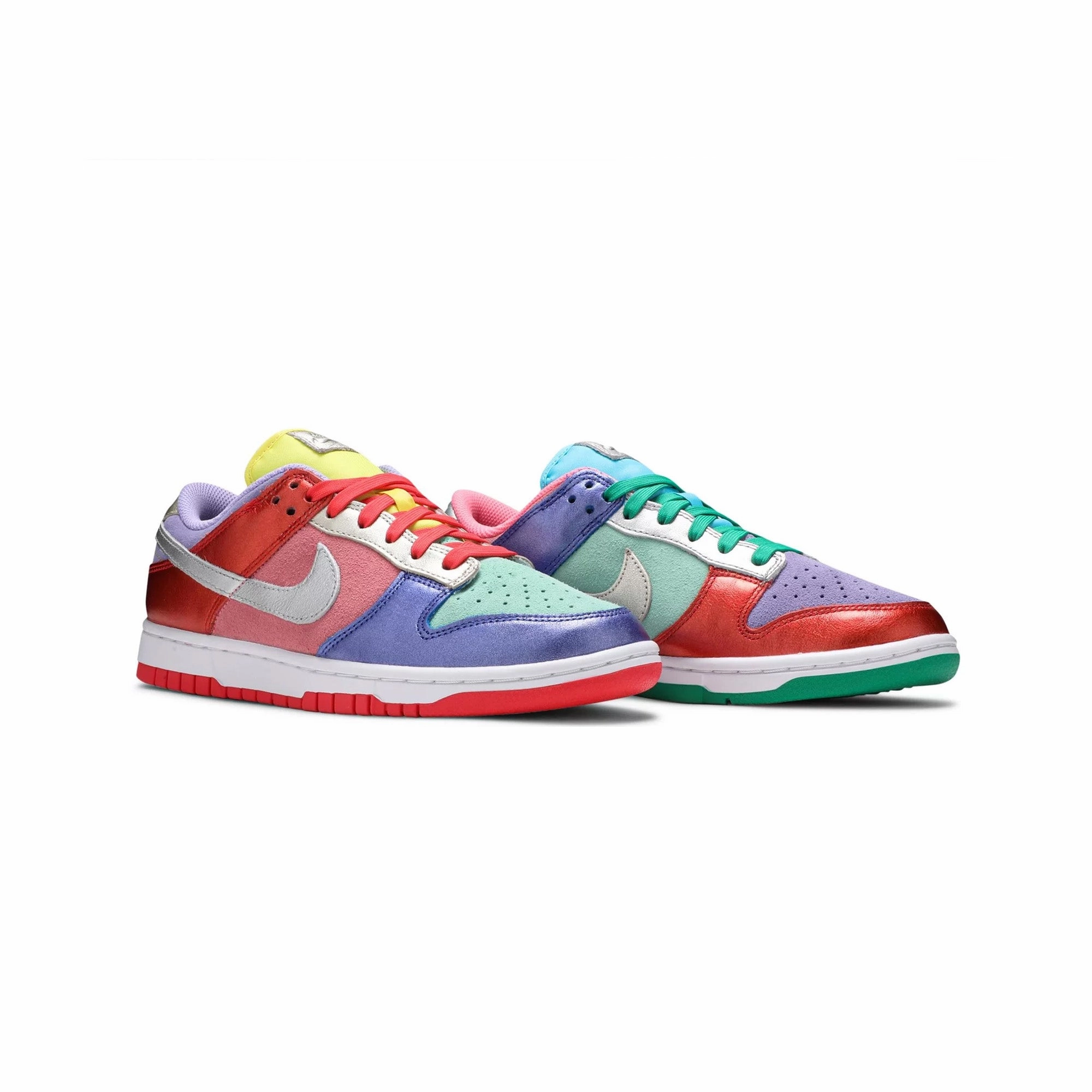 Modern Minimal Trend Fit Dunk Low 'Sunset Pulse'