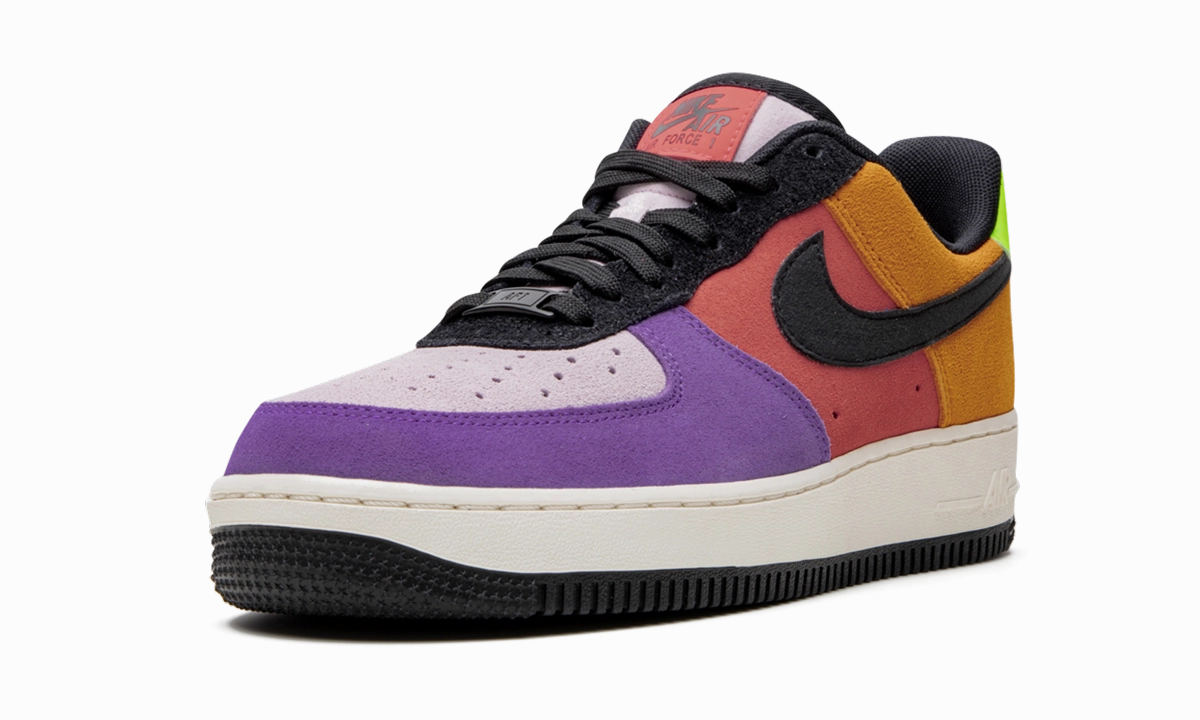 Air Force 1 Low '07 LV8 "Pop the Street" Metro Go Daily Use
