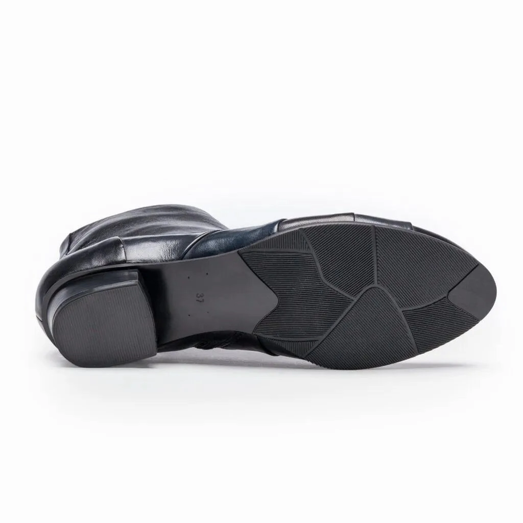 Stefany - 172 Water Line Waterproof Function