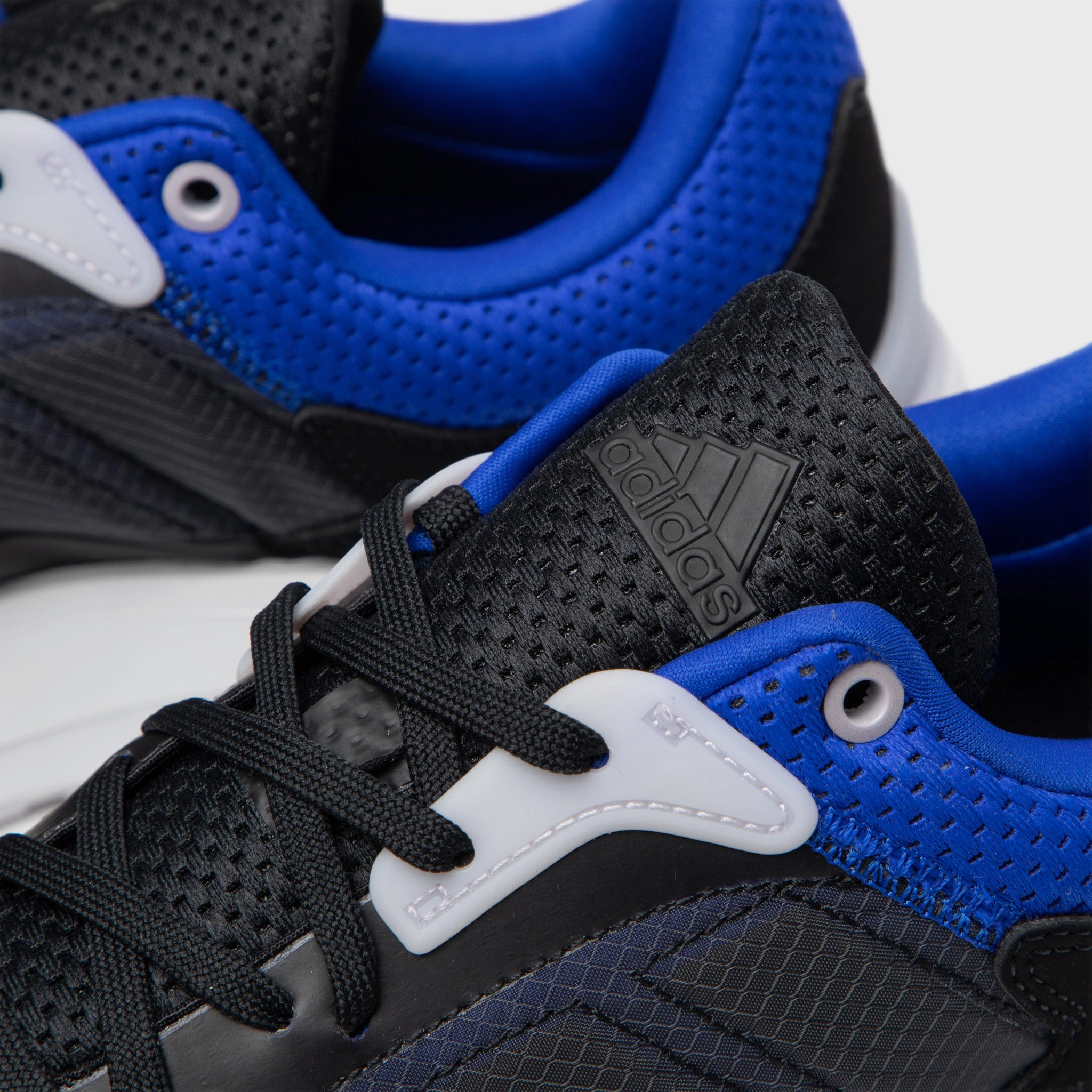 Ultra Flexible Grooves adidas ZNCHILL Core Black / Ftwr White - Lucid Blue