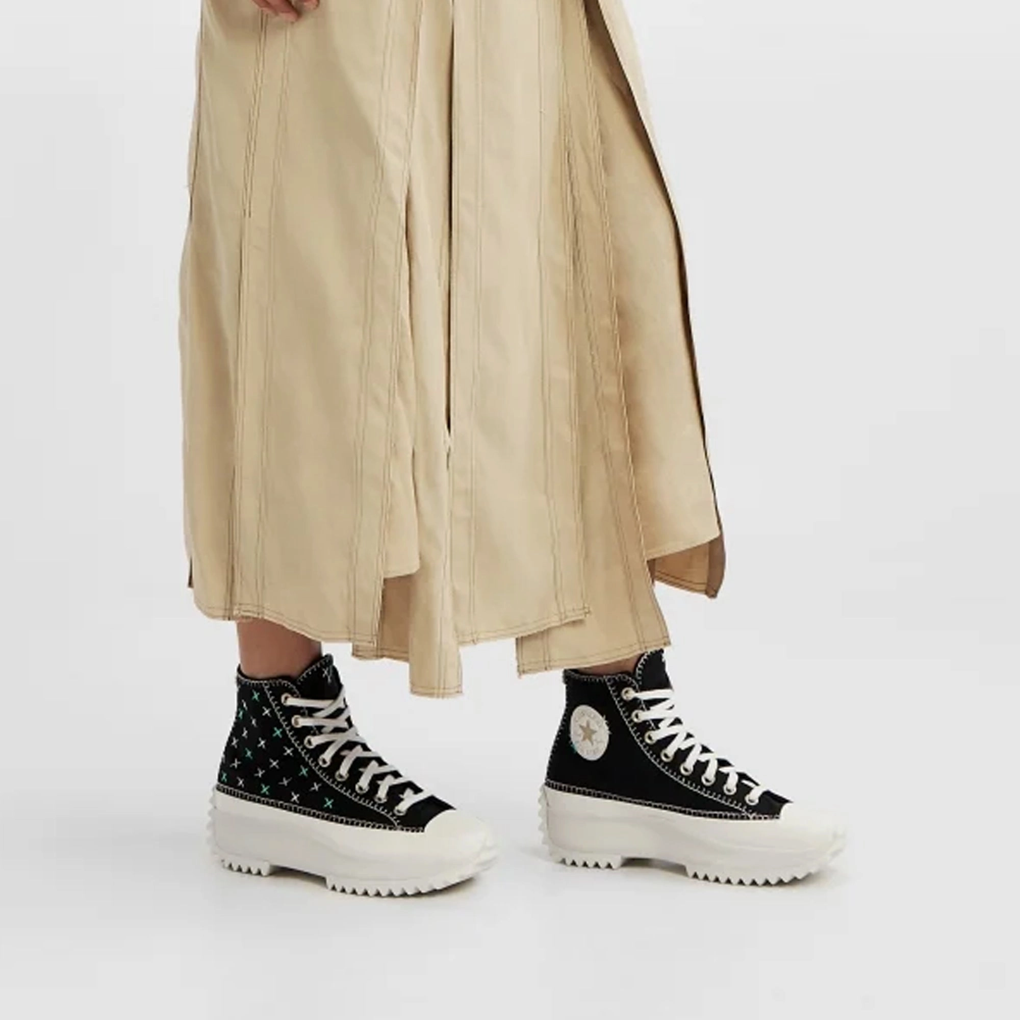 Converse | RUN STAR HIKE PLATFORM CRAFTED STITCHING { BLACK Outdoor Active