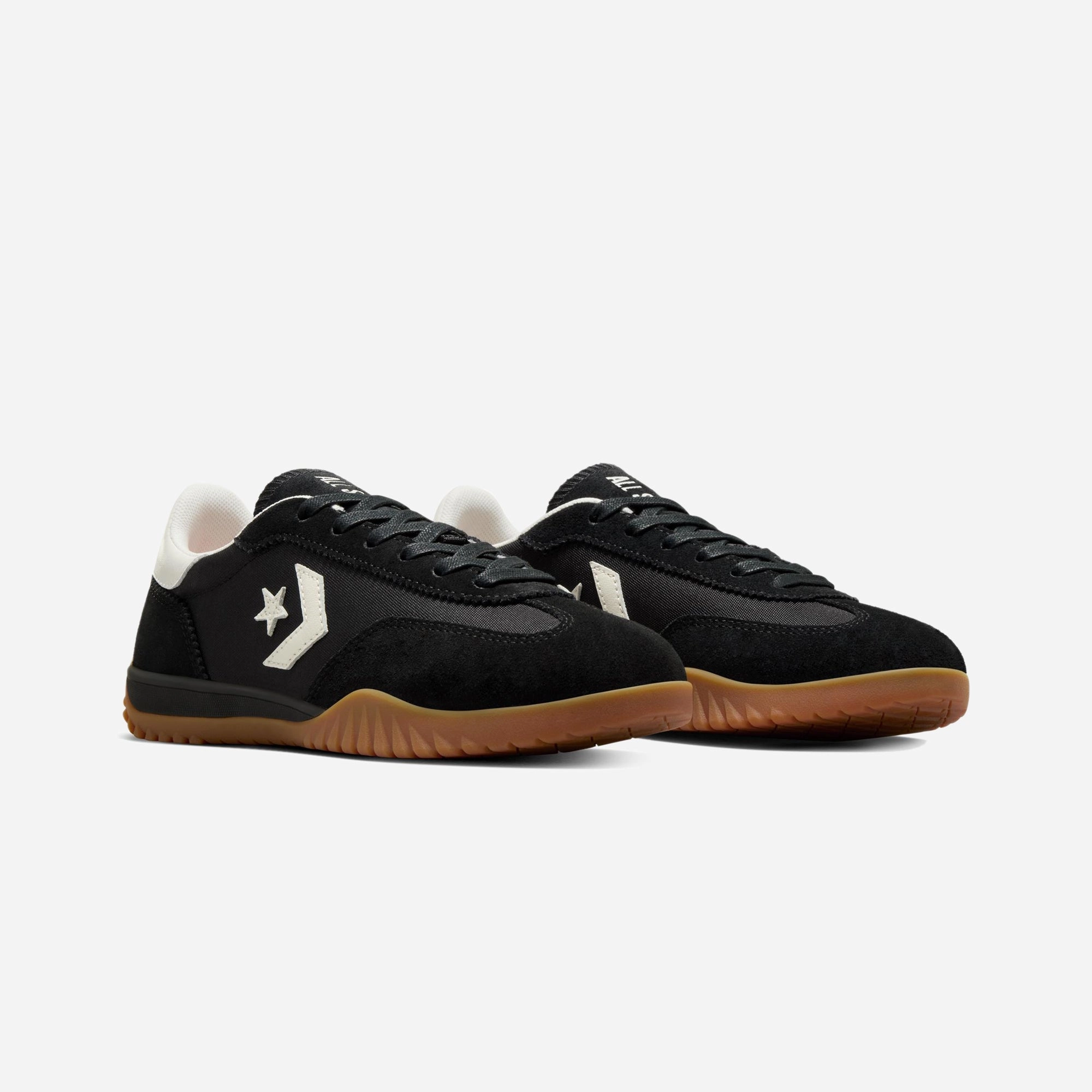 CONVERSE | RUN STAR TRAINER { BLACK/EGRET/HONEY Padded Ankle Collar Sporty arch