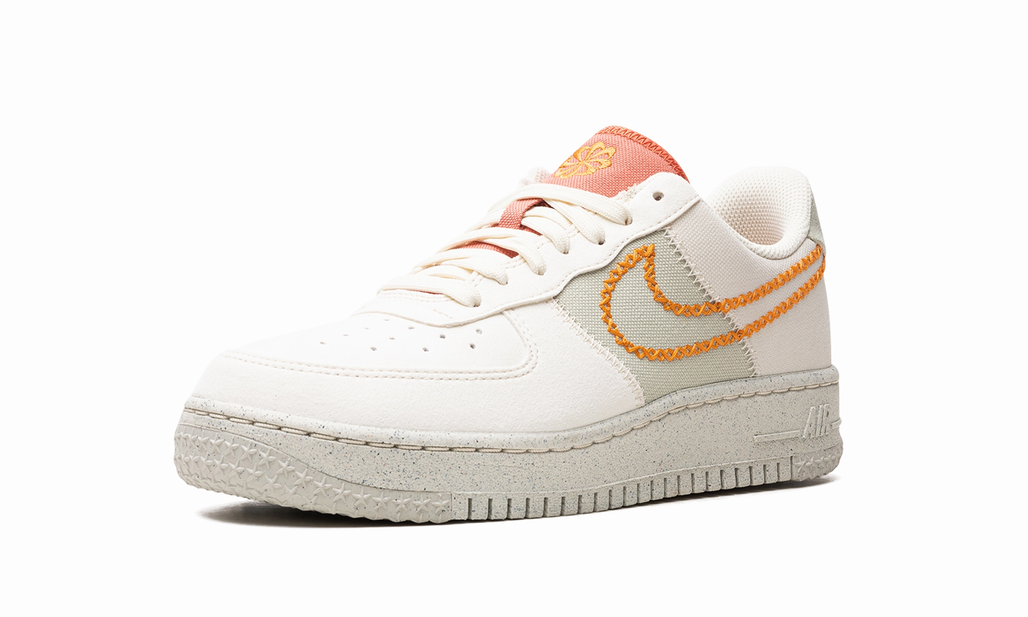 AIR FORCE 1 '07 LO NH WMNS "Next Nature - Coconut Milk" Tide Path