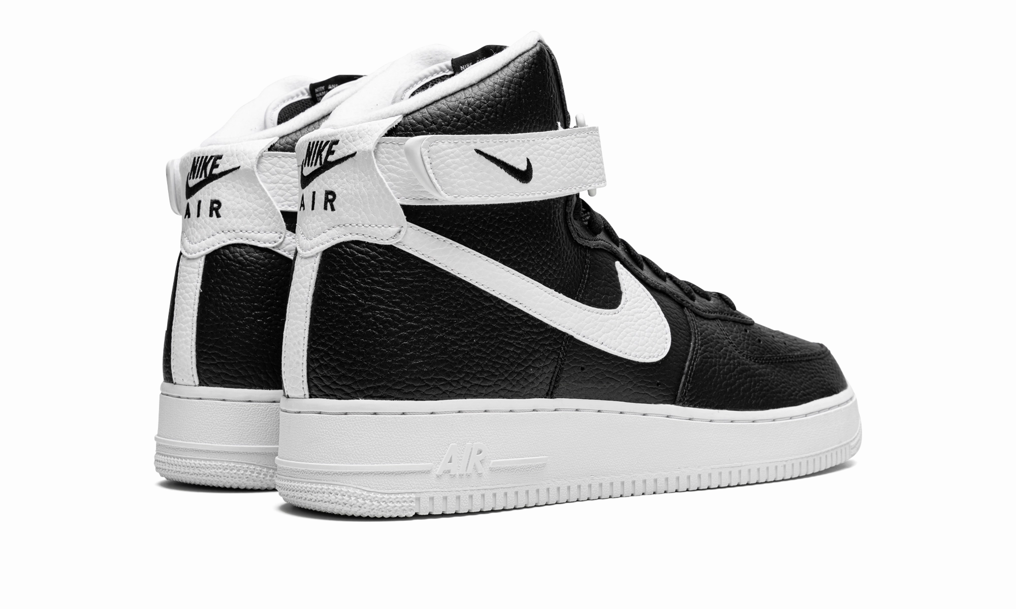 Chunky Sole Air Force 1 High '07 "Black / White"
