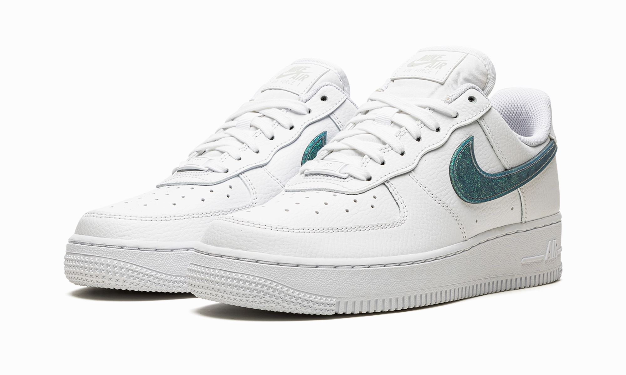 AIR FORCE 1 '07 ESS WMNS "Glitter Swoosh - Celery" Street Vibe Wood Path