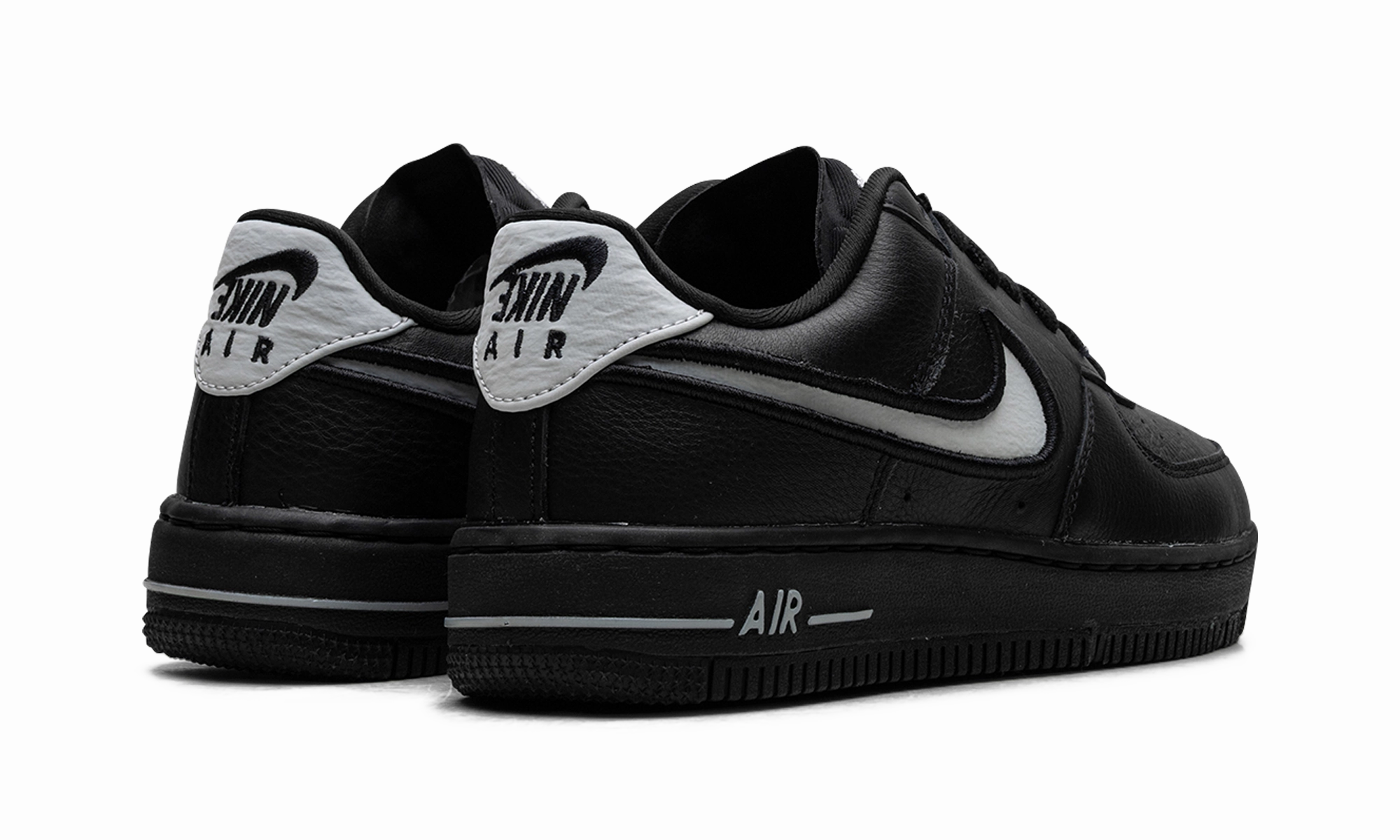Air Force 1 Low WMNs "Dance Pack - Black Metallic Silver" Long Travel Low Heel