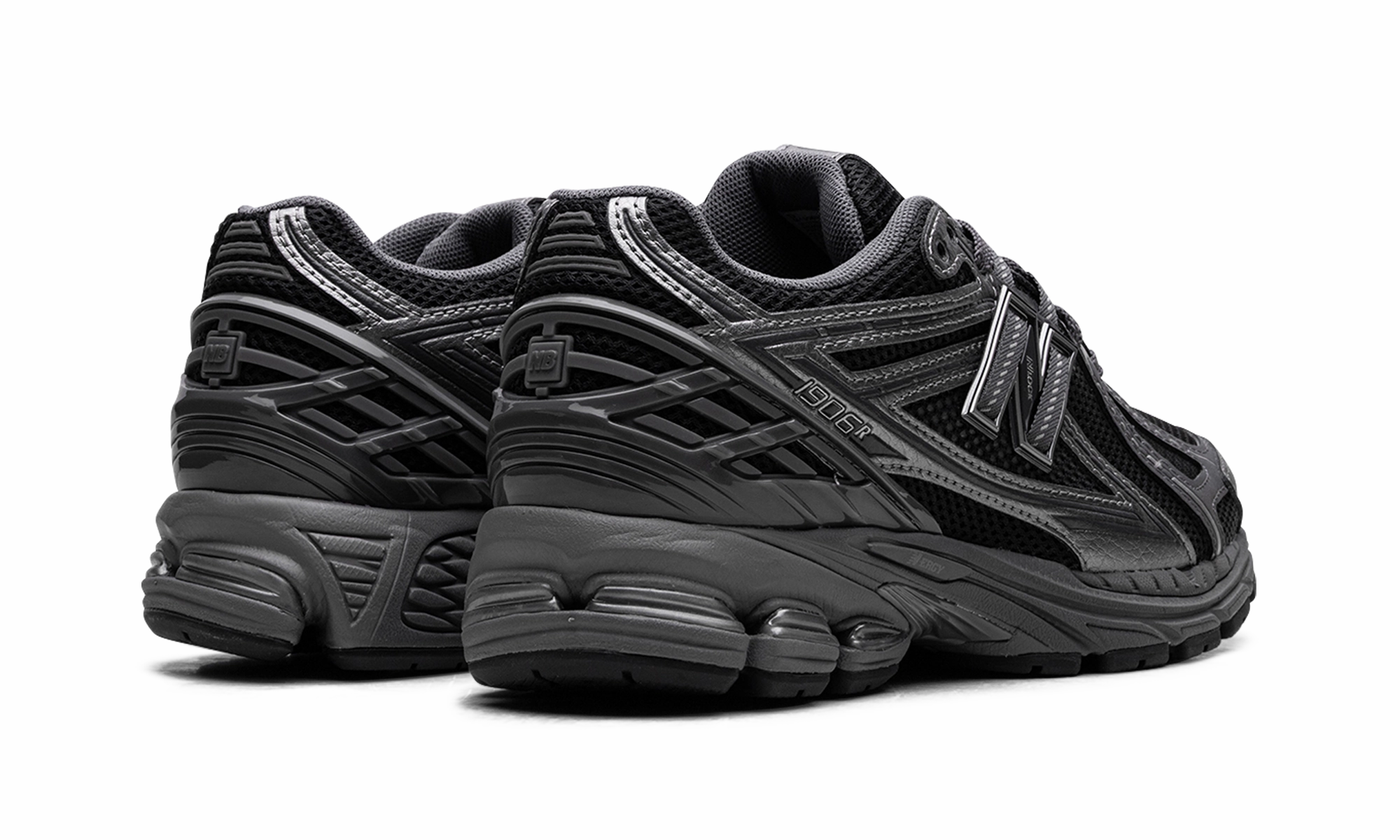 Midsole Cushioning Ultra Light Frame 1906R "Phantom Dark Grey Metallic Silver"