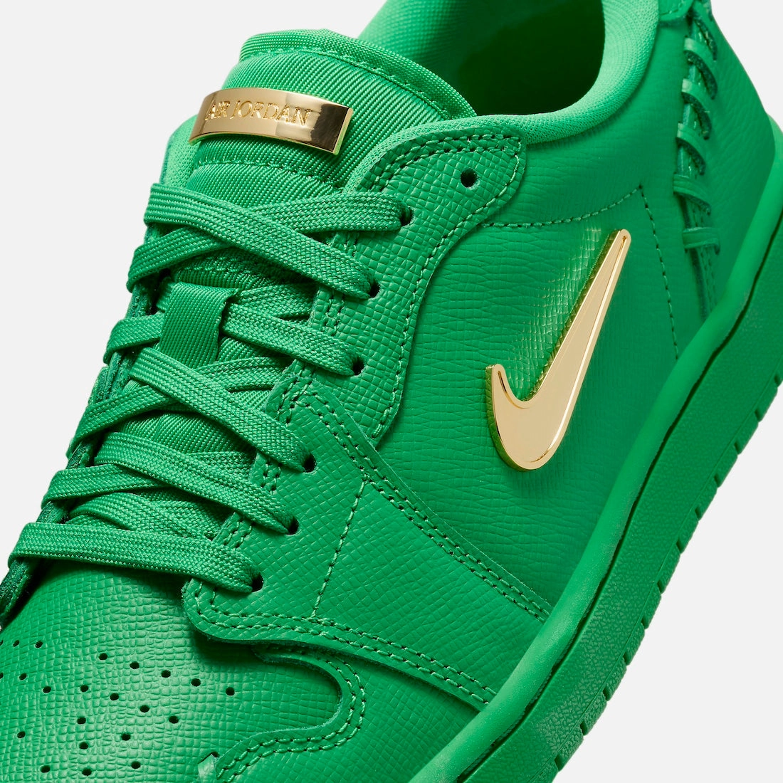 Air Jordan 1 Low Method Of Make Lucky Green (Women's) Sale Structured Edge Adaptive design