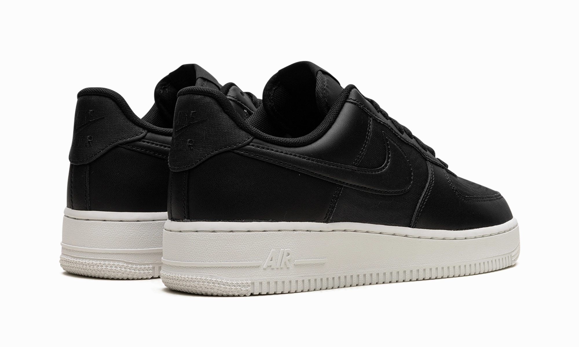 Air Force 1 Low "Black - Nylon" Moon Jog