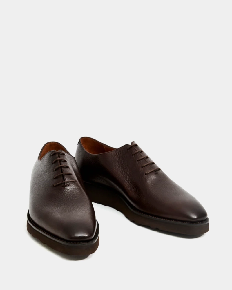 Busy Day Relaxed Look Dark Brown Wholecut Lightweight Shoe