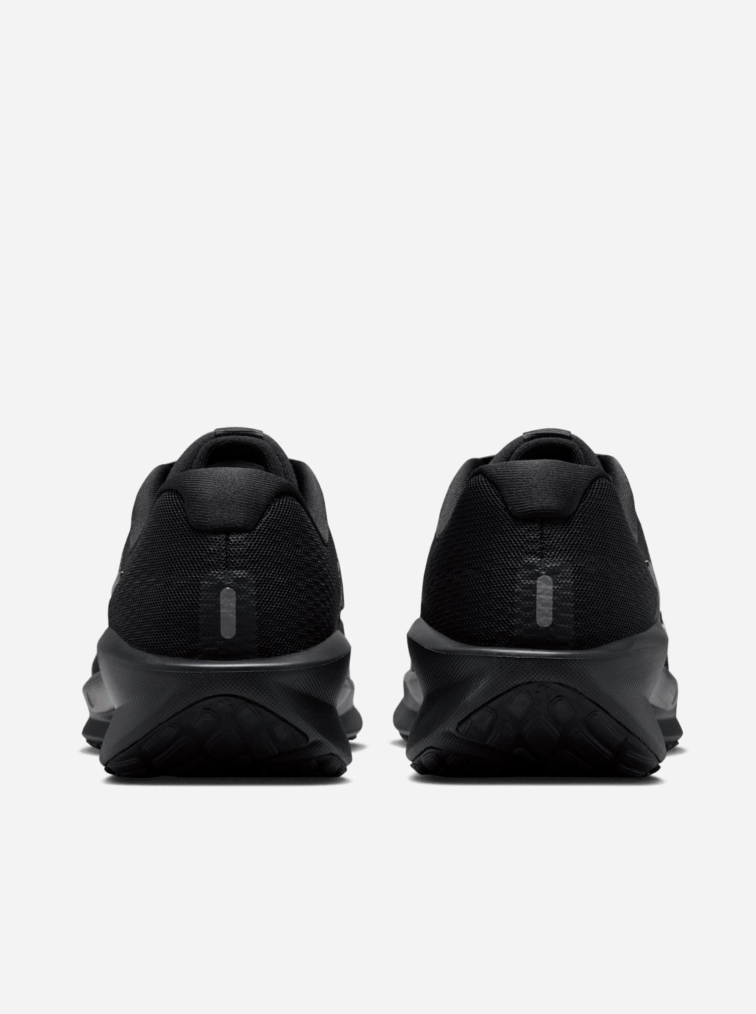 Wide Fit Compatibility heat - dissipating running shoes Downshifter 13 Mens