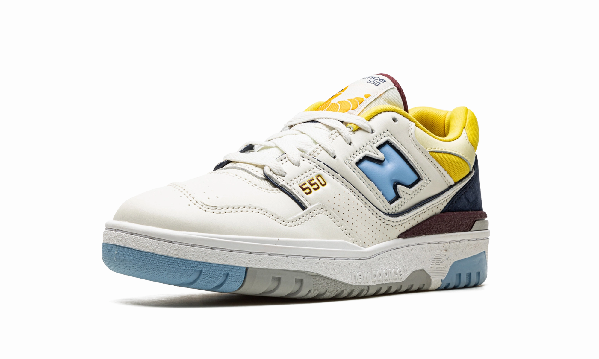 550 "Marquette" Supportive TPU Frame running in a triathlon