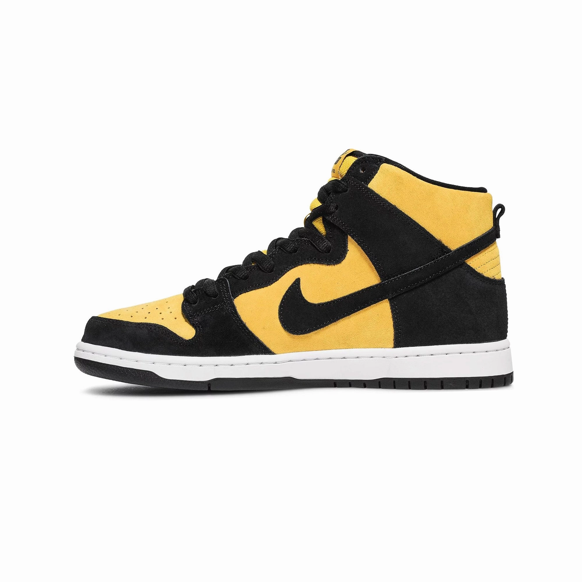 Evening Ready Meet Walk Dunk High SB 'Reverse Goldenrod'
