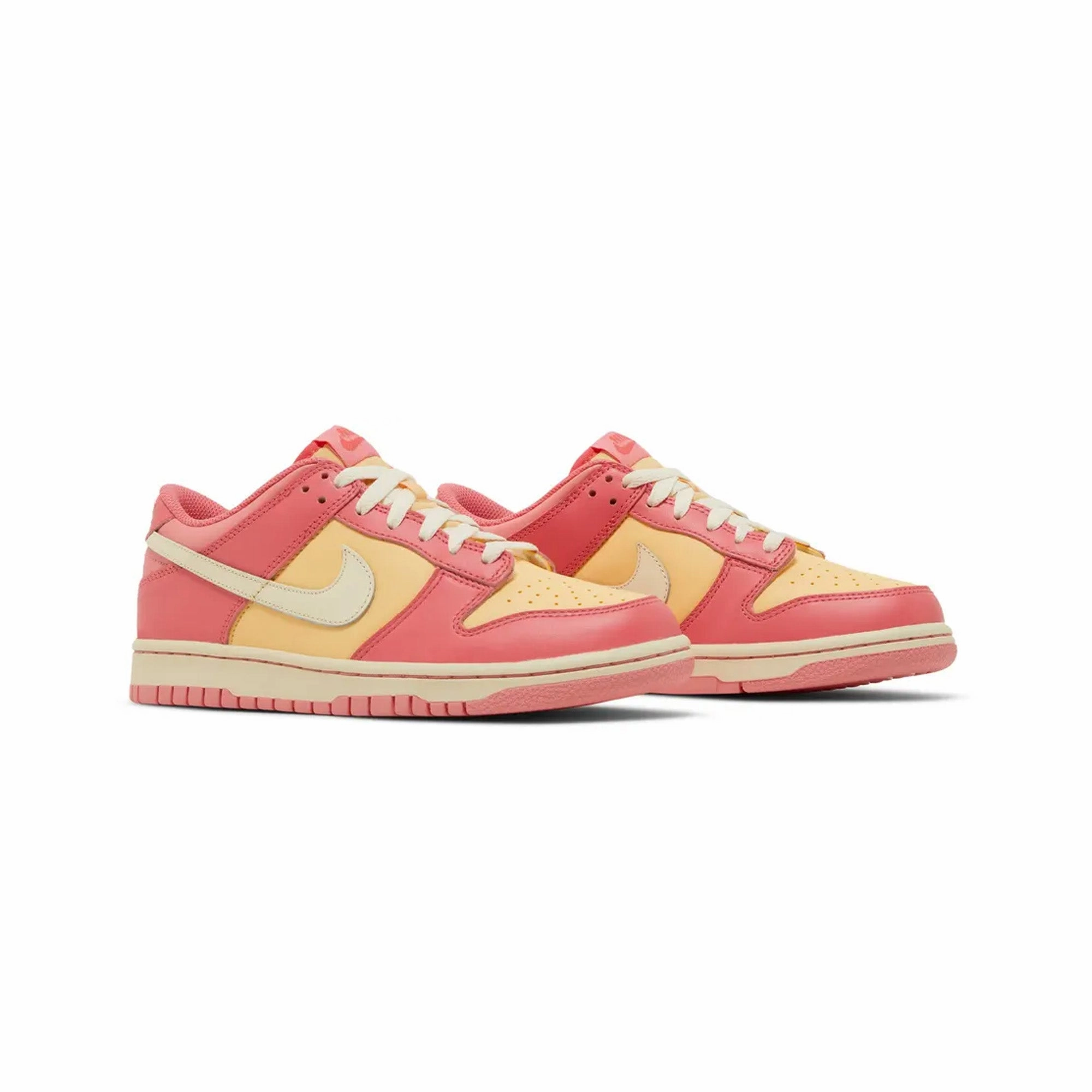 Dunk Low 'Strawberry Peach Cream' GS (2023) Multi Directional Grip