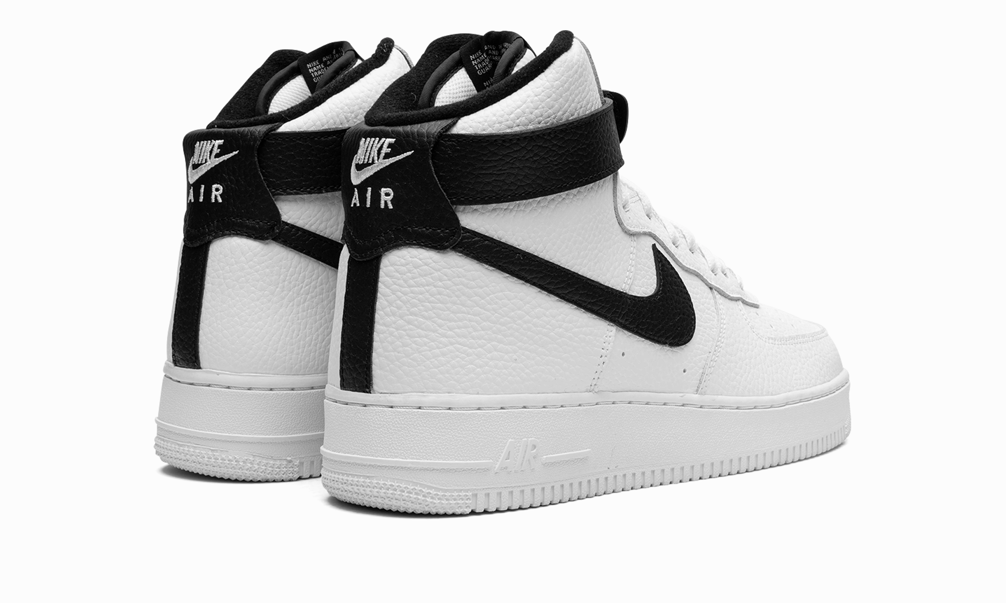Light Pace Air Force 1 High '07 "White / Black"
