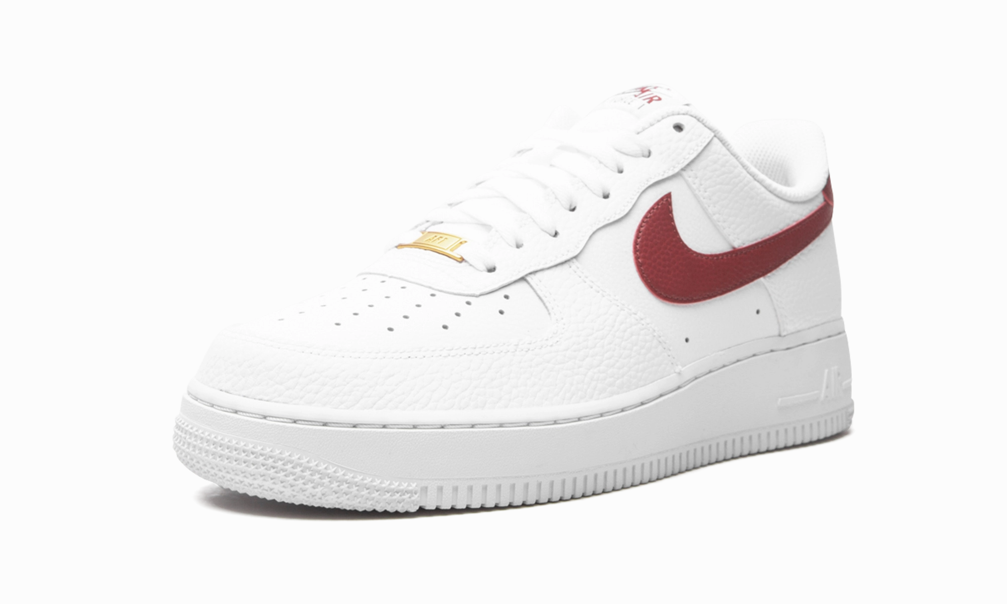 Air Force 1 '07 Low "Team Red" Slip Proof party look