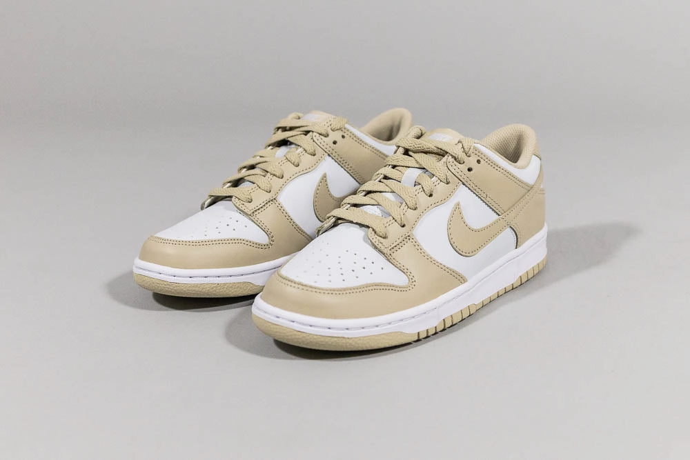 Clean Lines Free Walk Nike Dunk Low 'Desert Khaki' (GS)