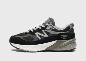 running in a famous bridge area shoes 990 Junior's