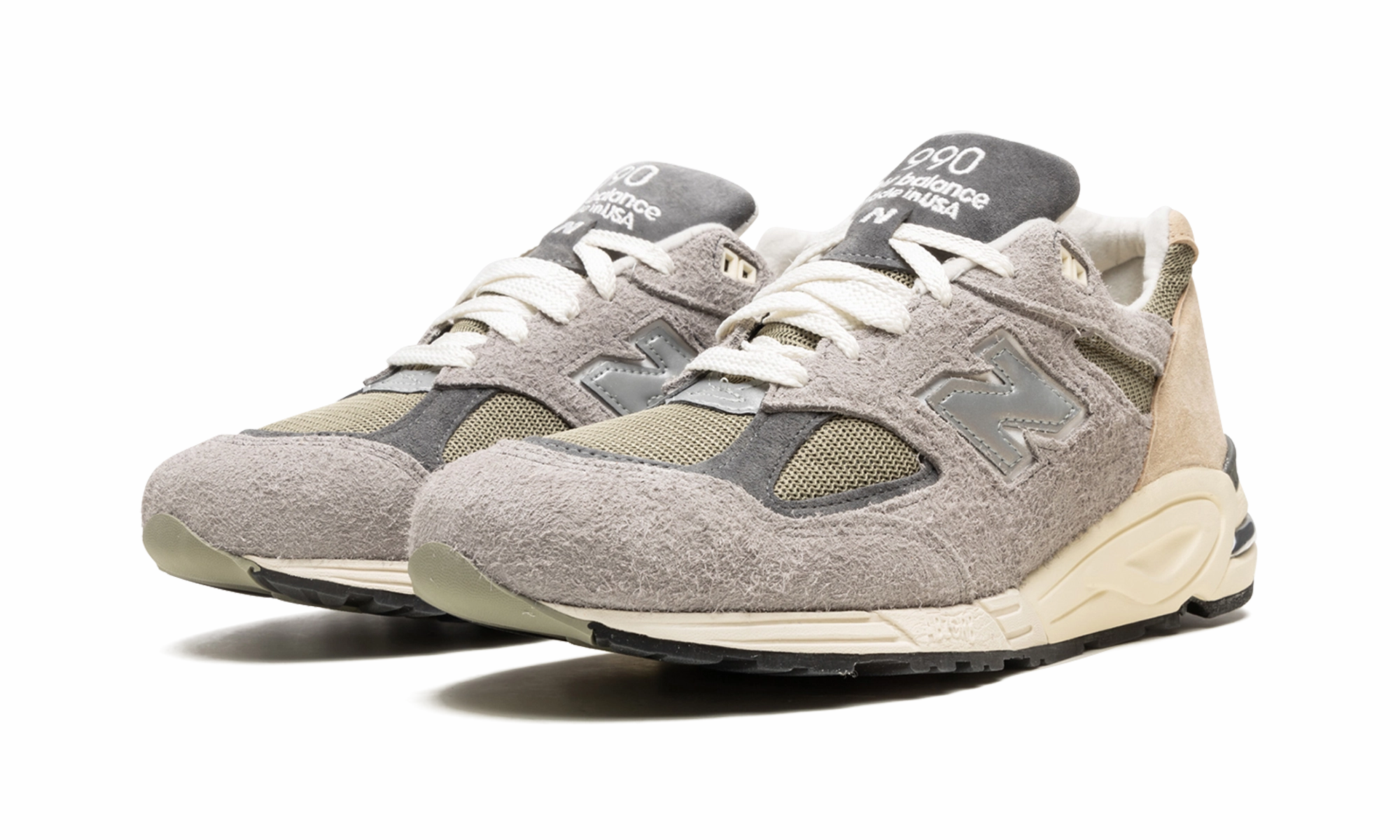 990 V2 "Made In USA - Teddy Santis" hydration