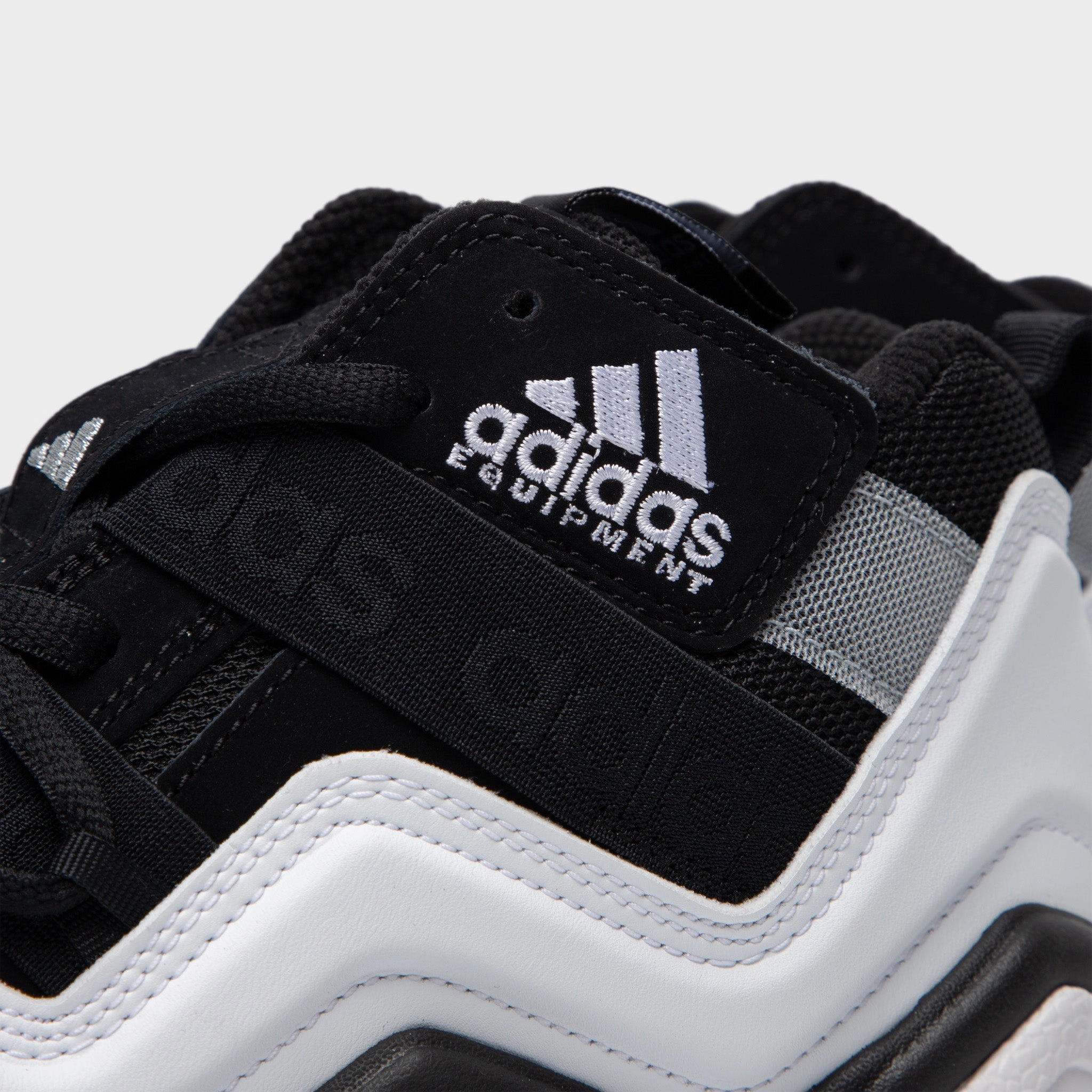 RemovableInsole adidas Originals Top Ten 2000 Core Black / Cloud White - Silver Metallic