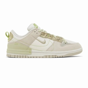 Dog Hike Free Step Nike Dunk Low Disrupt 2 'Green Snake' Women's (2022)