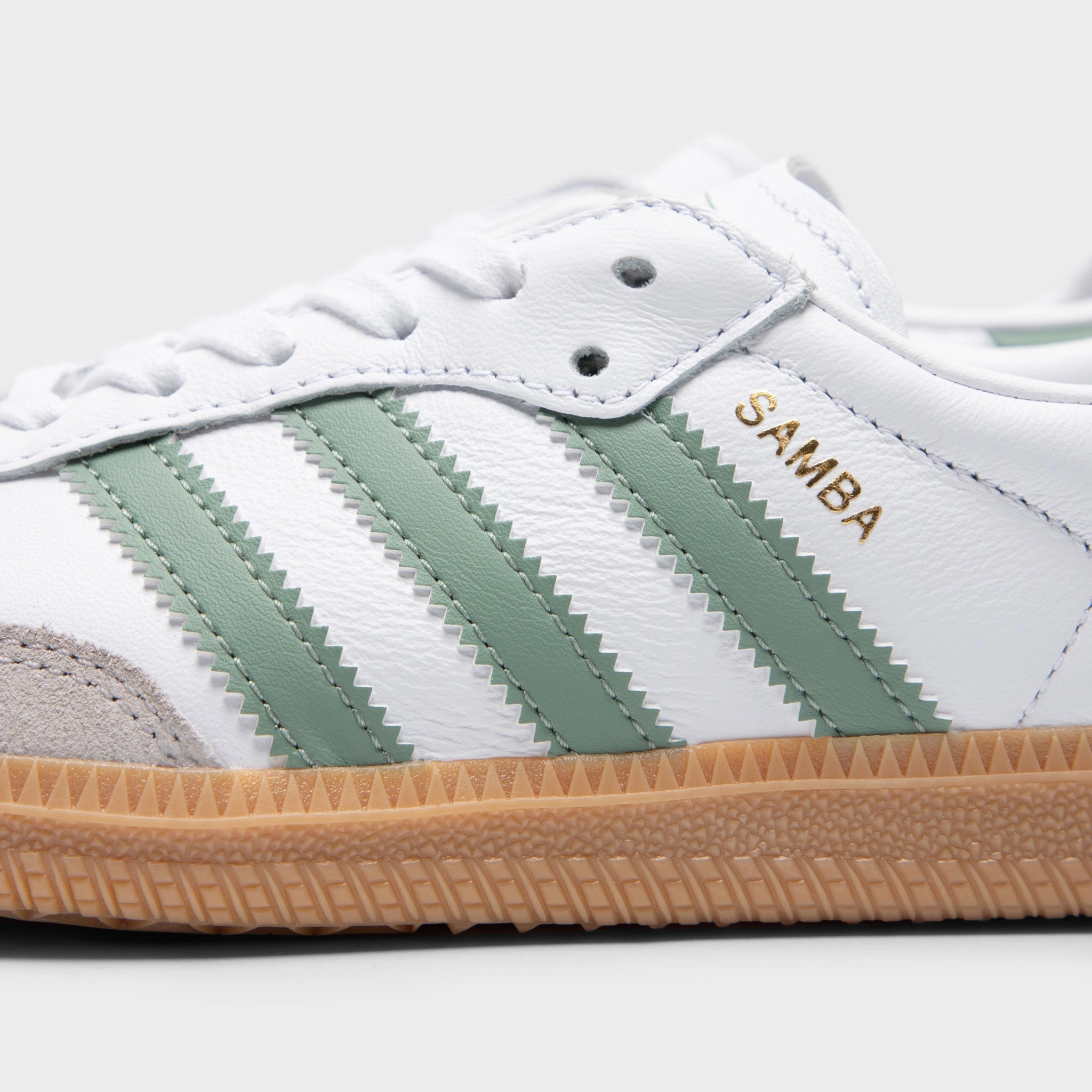 Airflow Venting adidas Juniors' Samba OG Footwear White / Silver Green - Gum