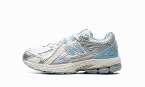 1906R GS "Silver Metallic Chrome Blue" grass running shoes