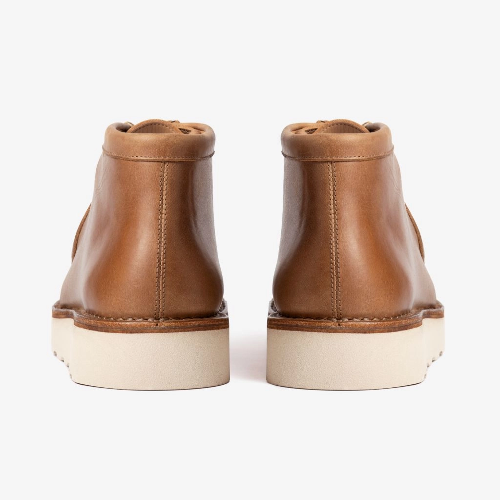 Roadrunner | Hazelnut Protective Finish Weekend Wanderer