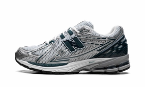 Rough surface running Ultra Lightweight Frame 1906R "Silver Metallic Deep Ocean"