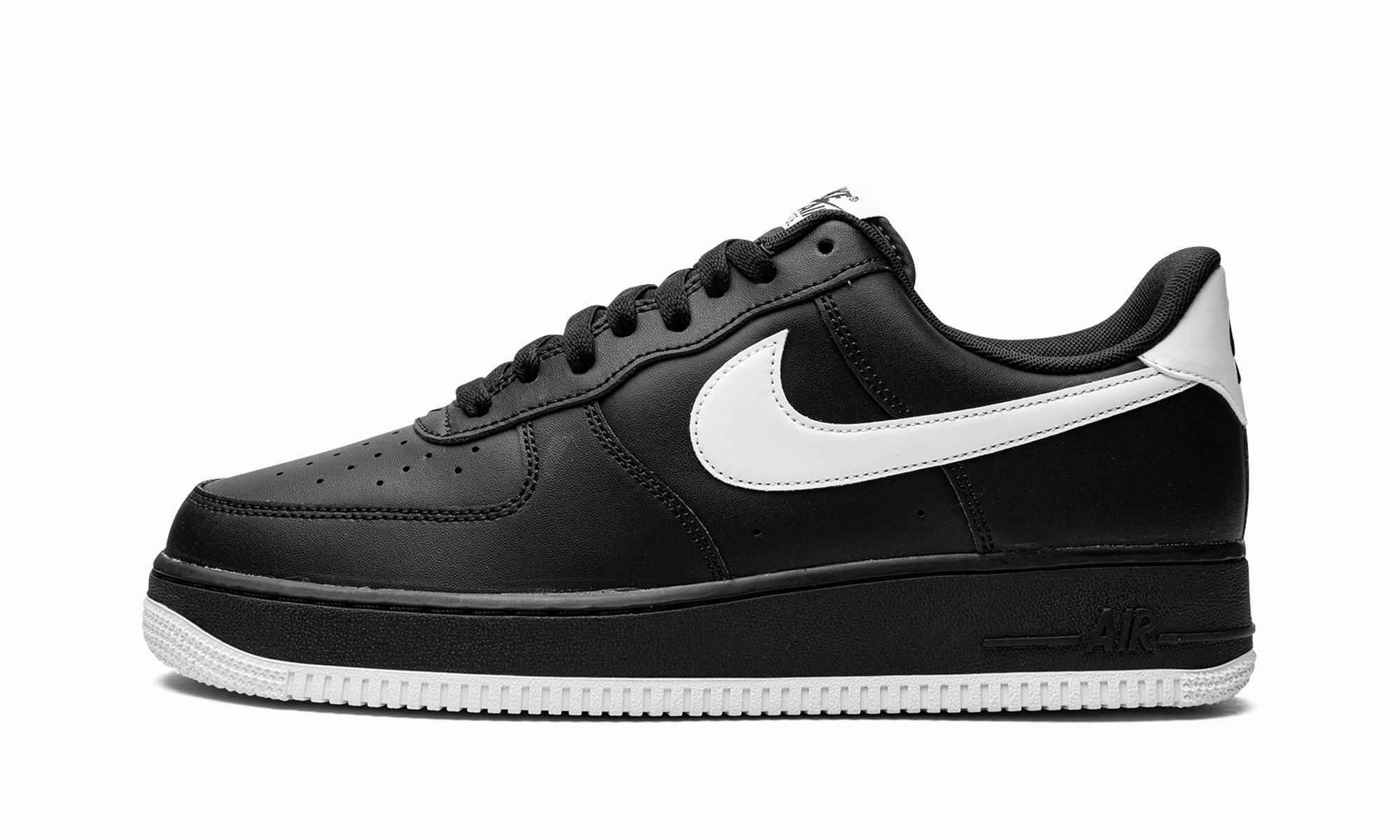 Step Comfort Air Force 1 '07 "Black / White"