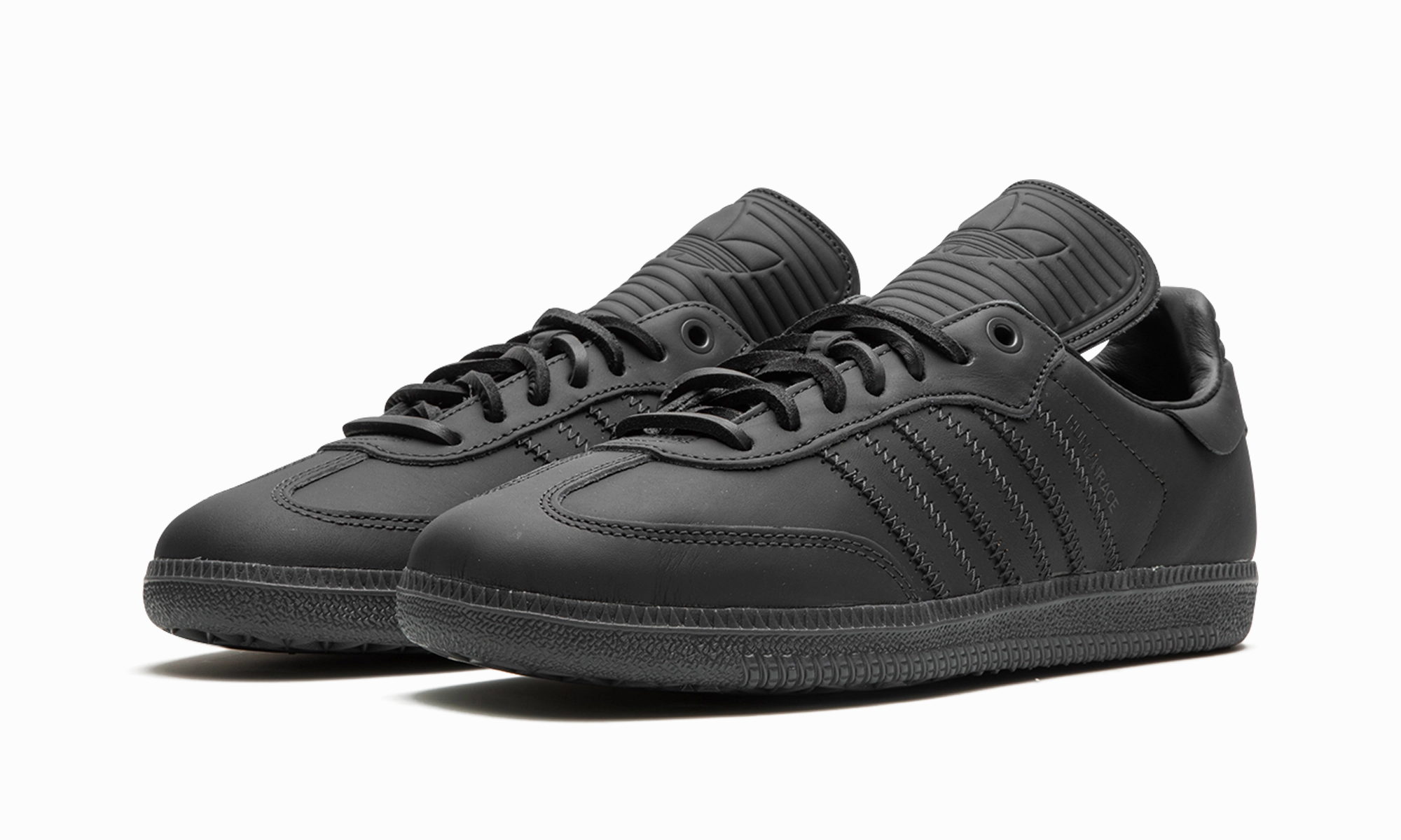 Humanrace Samba "Pharrell Williams - Charcoal" Path Stroll night stroll